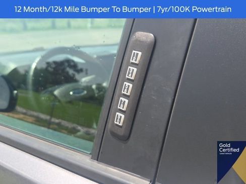 Used 2022 Ford Maverick Lariat w/ Lariat Luxury Package FWD image 20
