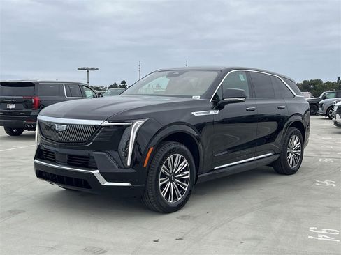 New 2026 Cadillac Escalade IQ Luxury 1 image 7