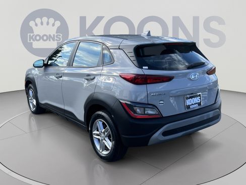 Used 2023 Hyundai Kona SE AWD/4WD image 4