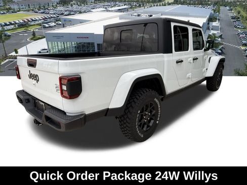 New 2026 Jeep Gladiator Sport AWD/4WD image 4