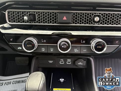 Used 2024 Honda Civic Touring image 4