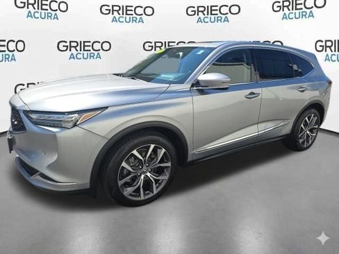 Used 2023 Acura MDX SH-AWD w/ Technology Package image 3