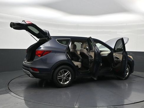 Used 2018 Hyundai Santa Fe Sport FWD image 31