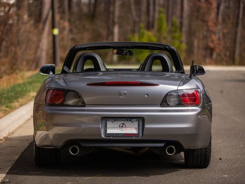 Used 2001 Honda S2000 image 21