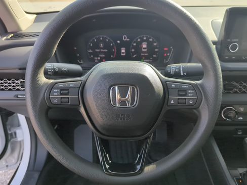 Certified 2025 Honda Accord LX image 23