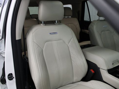 Used 2021 Ford Expedition Max Platinum AWD/4WD image 37