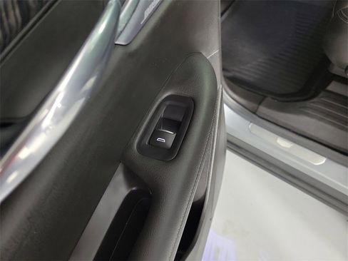 Certified 2024 Cadillac XT6 Premium Luxury image 15