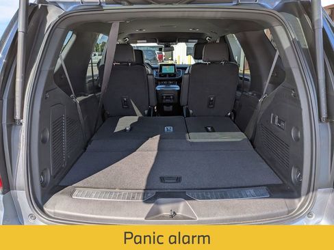 Used 2022 Chevrolet Tahoe RST w/ Luxury Package RWD image 26