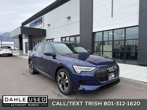 Used 2022 Audi e-tron Premium w/ Convenience Plus Package AWD/4WD image 1