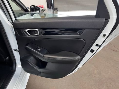 Used 2024 Honda Civic Touring image 15