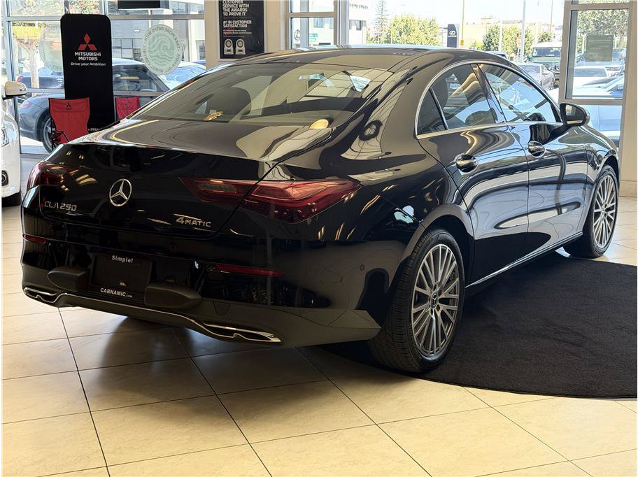 Used 2025 Mercedes-Benz CLA 250 4MATIC image 5