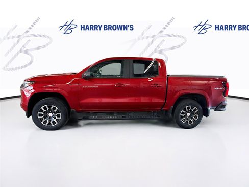 Used 2023 Chevrolet Colorado LT w/ LT Convenience Package III AWD/4WD image 8