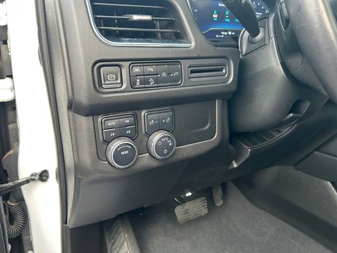 Used 2022 Chevrolet Tahoe Z71 image 21