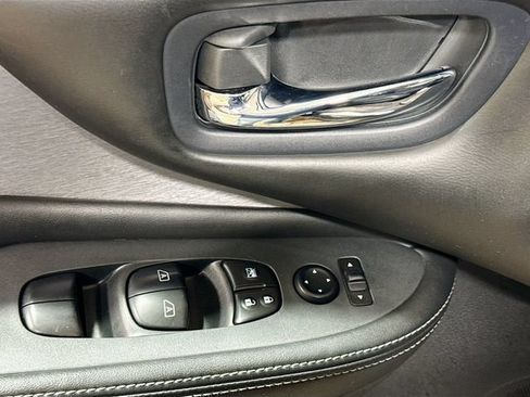Used 2020 Nissan Murano S w/ Technology Package AWD/4WD image 18
