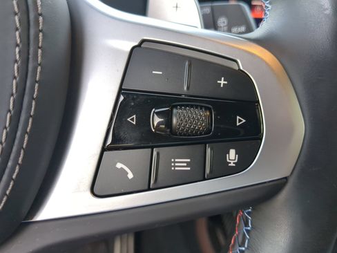 Used 2025 BMW X7 M60i AWD/4WD image 69