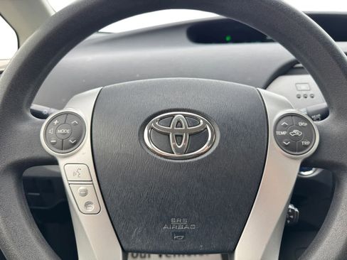 Used 2013 Toyota Prius Three FWD image 16