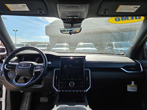 New 2026 GMC Acadia Elevation w/ Black Edition FWD image 25