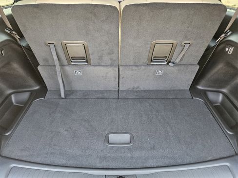 New 2025 Jeep Grand Cherokee L Limited w/ Trailer Tow Package image 31