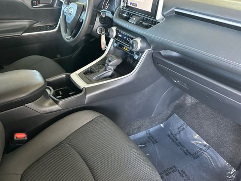 Certified 2024 Toyota RAV4 LE image 20