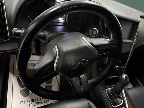 Used 2019 INFINITI Q50 Luxe w/ Essential Package (3.0T Luxe) image 19