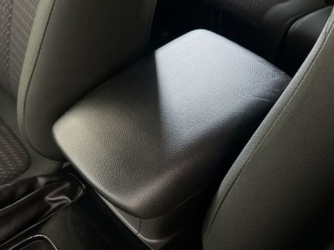 Used 2020 Mitsubishi Eclipse Cross ES image 18