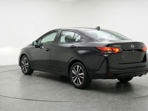 Used 2025 Nissan Versa SV FWD image 6