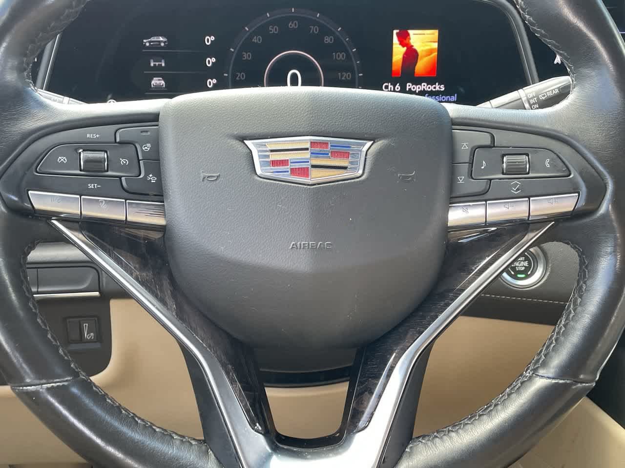 Used 2021 Cadillac Escalade ESV Premium Luxury AWD/4WD image 10