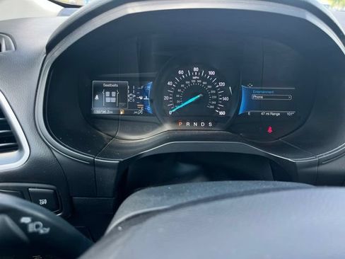 Used 2024 Ford Edge SEL AWD/4WD image 12