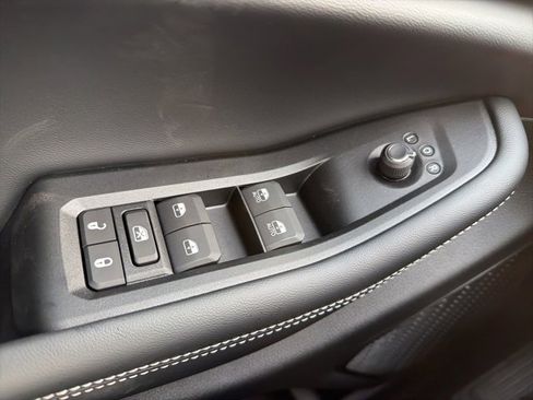 New 2025 Jeep Grand Cherokee Limited image 19