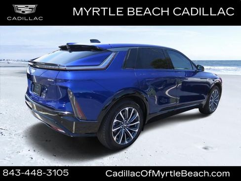 Certified 2024 Cadillac Lyriq Sport RWD image 3