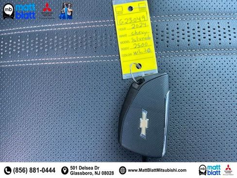 Used 2024 Chevrolet Silverado 2500 High Country image 37