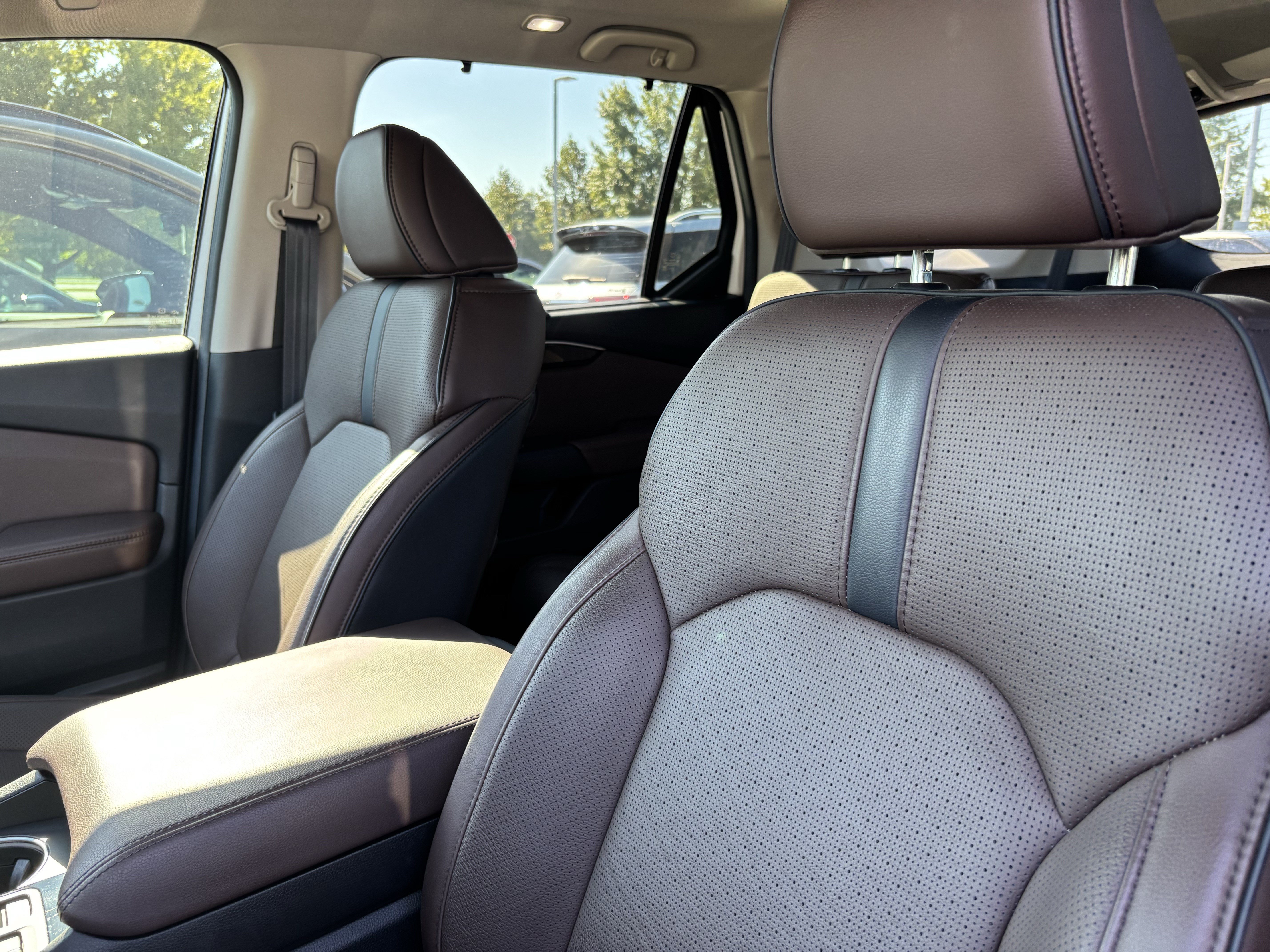 Used 2024 Honda Pilot Elite image 17
