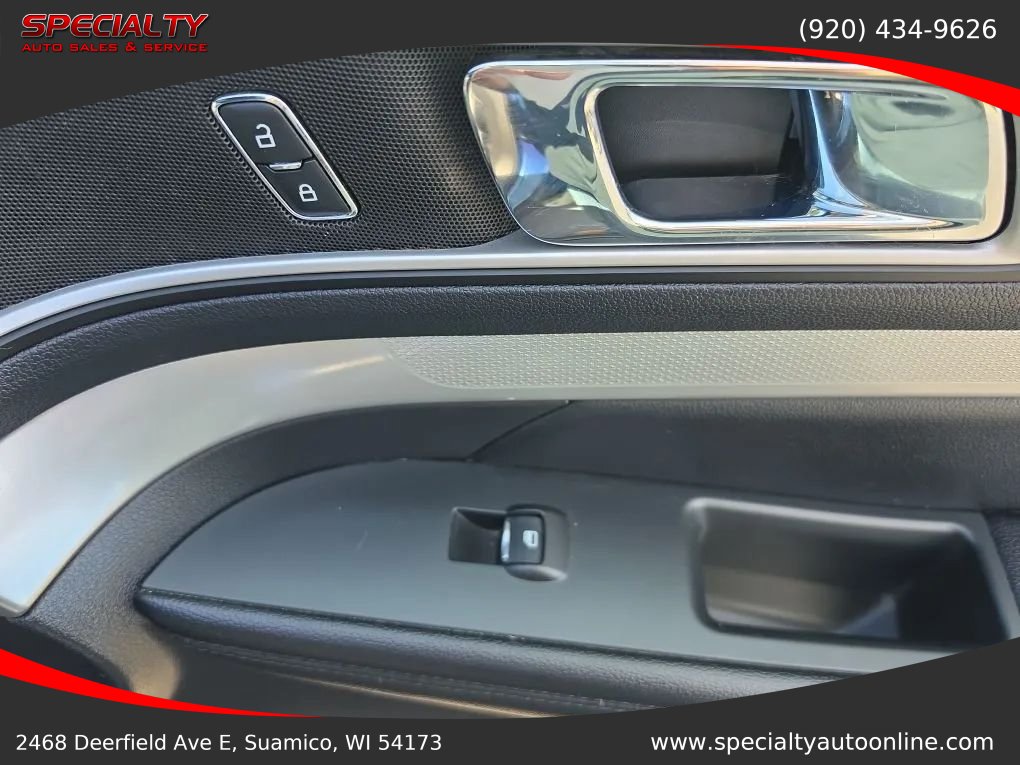 Used 2016 Ford Explorer XLT w/ Equipment Group 202A AWD/4WD image 36