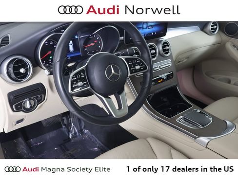 Used 2022 Mercedes-Benz GLC 300 4MATIC image 2