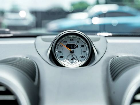 Used 2022 Porsche 718 Cayman GT4 RWD image 19