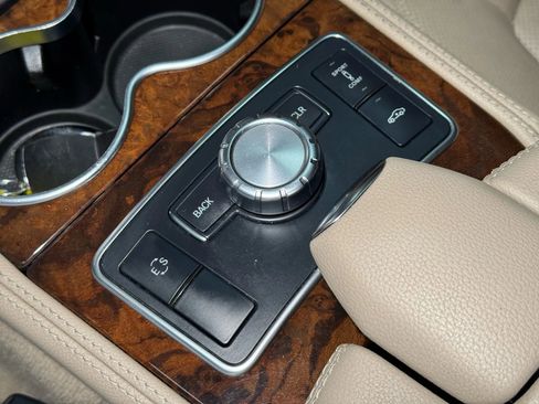 Used 2012 Mercedes-Benz CLS 550 image 36