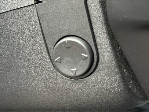 Used 2024 Lincoln Corsair AWD w/ Equipment Group 101A image 49