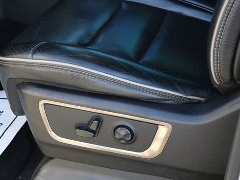 Used 2019 RAM 1500 Limited w/ Advanced Safety Group image 18