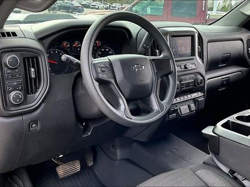 Used 2025 Chevrolet Silverado 1500 Custom Trail Boss w/ LPO, Dark Essentials Package AWD/4WD image 18