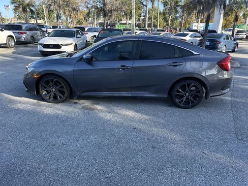 Used 2020 Honda Civic Sport image 3