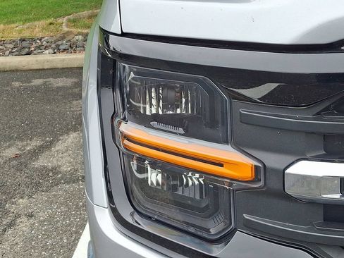 Used 2025 Ford F150 XLT w/ Equipment Group 301A Standard AWD/4WD image 4