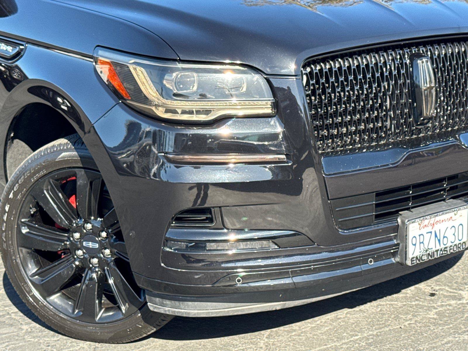 Used 2022 Lincoln Navigator L Reserve AWD/4WD image 3