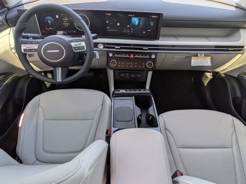 New 2026 Hyundai Tucson Limited FWD image 28
