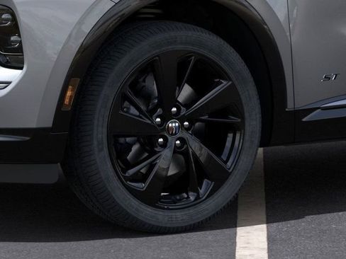 New 2025 Buick Envision Sport Touring image 9