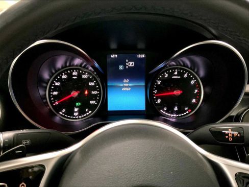 Used 2019 Mercedes-Benz C 300 4MATIC Sedan image 29