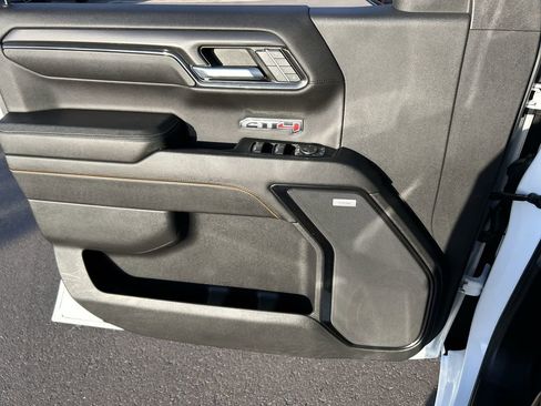 Used 2023 GMC Sierra 1500 AT4 AWD/4WD image 22