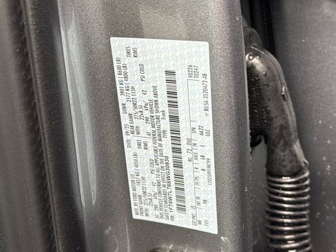 New 2025 Ford F150 Lightning Platinum image 24