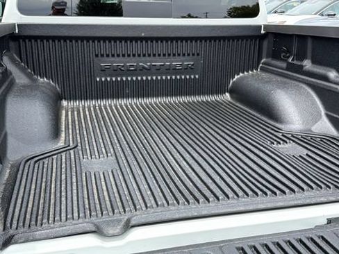 New 2026 Nissan Frontier SV w/ Tow Package RWD image 12