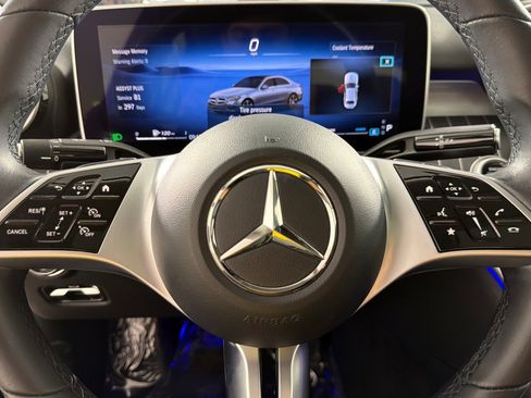 Used 2023 Mercedes-Benz C 300 Sedan w/ Exclusive Trim Package image 21