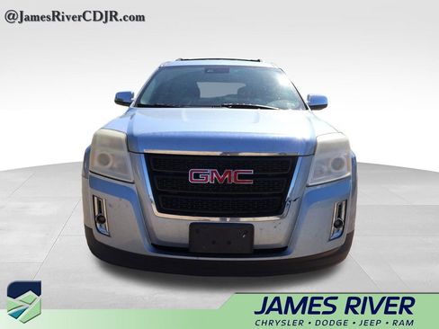 Used 2015 GMC Terrain SLE w/ Chrome Edition FWD image 3